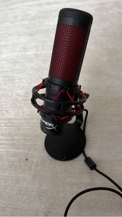 Микрофон HyperX Quadcast