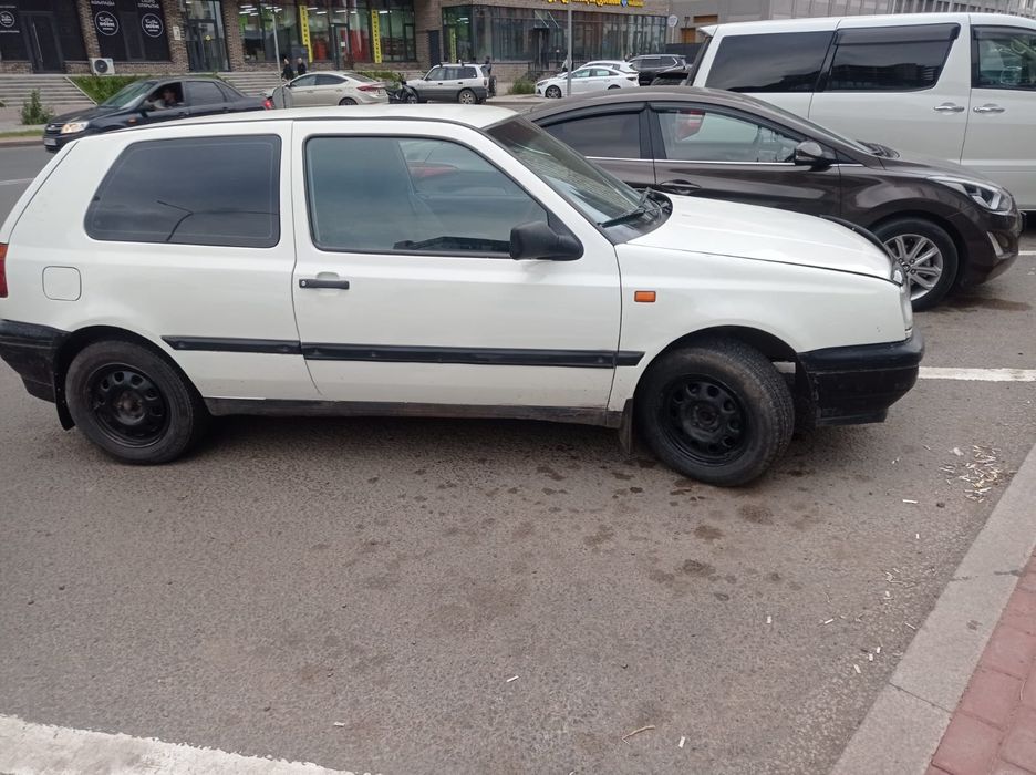 Продам машину гольф 3