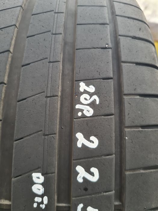 2бр.225/40/18 GOODIYEAR