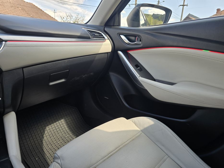 Vand mazda 6 de 2.2 diesel 4x4