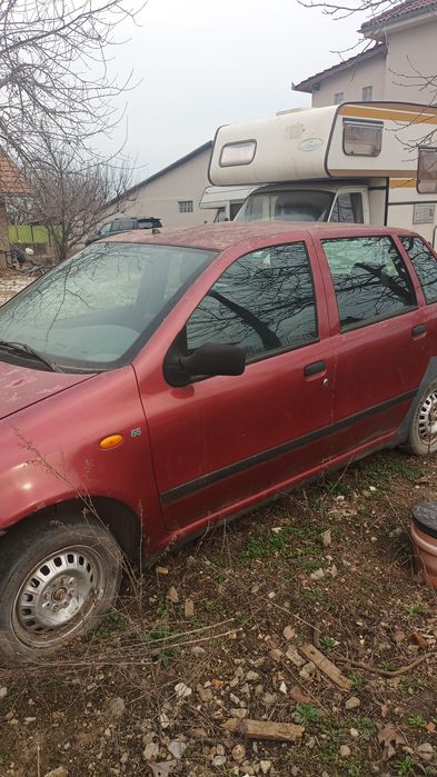 Vand masina ( fiat punto)Pret 500 euro