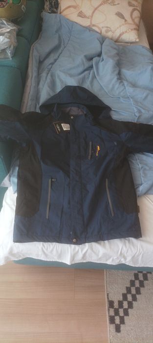 Продавам мъжко зимно яке закупено от Али експрес