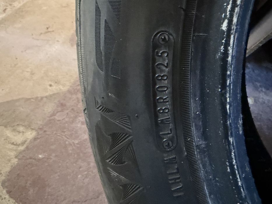 Летни гуми Falken 215/55R17 дот 25