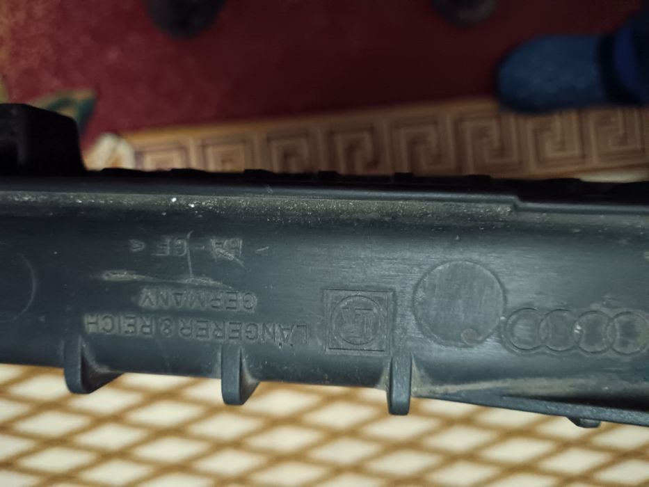 Радиатор audi 100 c4