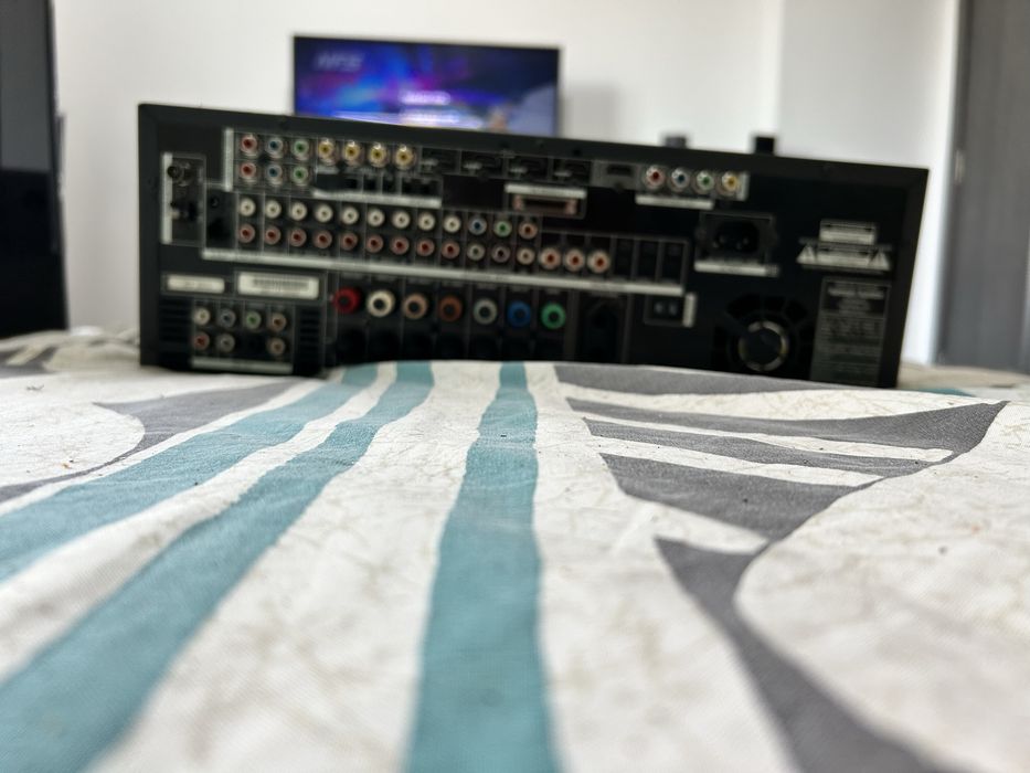 Продавам Усилвател harman karodon AVR 460 bass kasa haraman kardon 300w subwoofer 350w