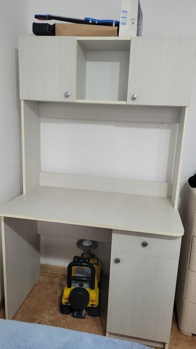 Продам шкаф,  в хорошем состоянии