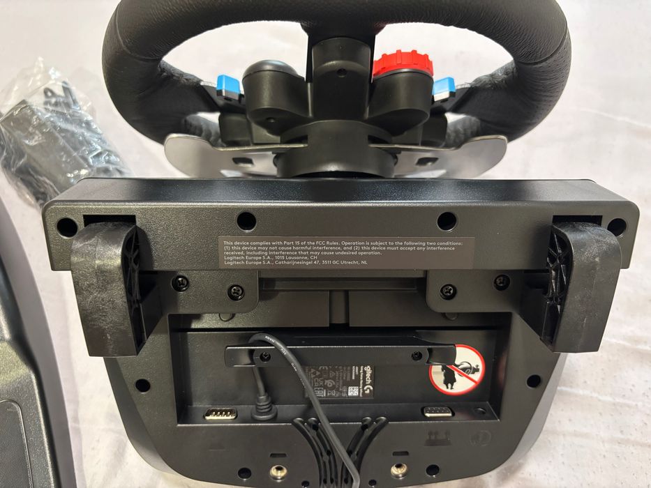 волан Logitech G29