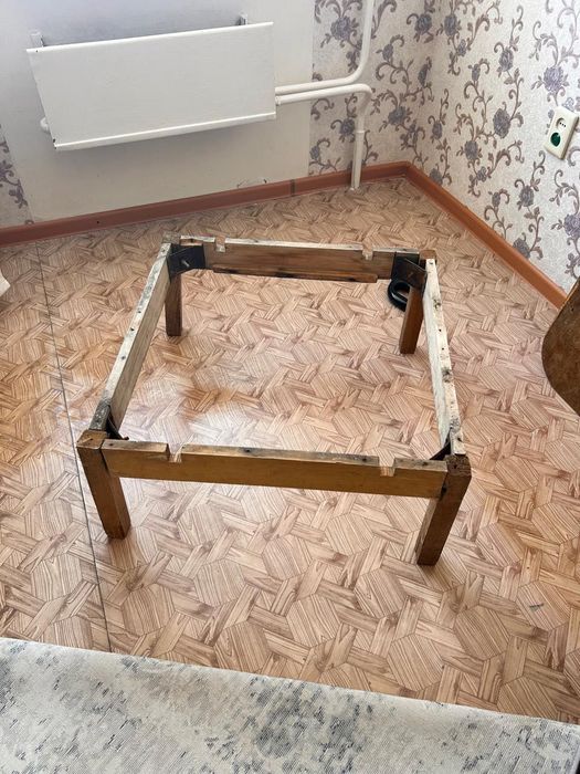 Стол низкий трансформер