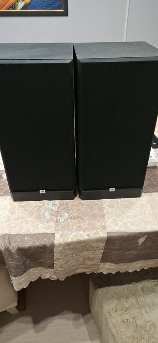Продавам тонколони JBl   TLX 30