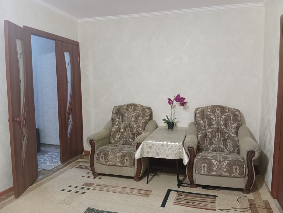 Квартира 2ч 5000, день 8000
