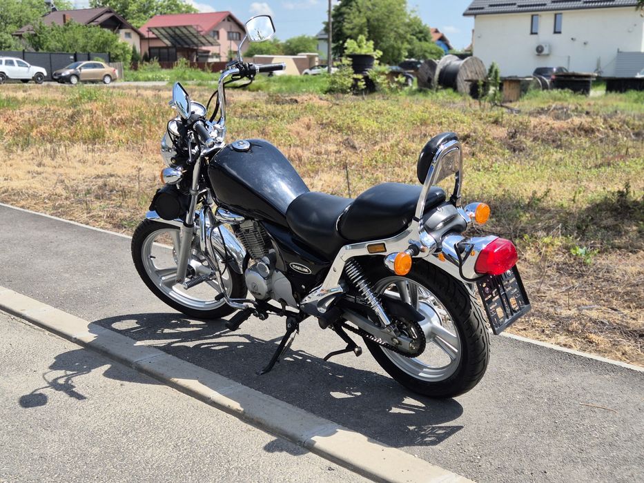 Ofertă: Motociclete Daelim VS 125cc Categoria A1