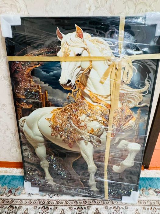 продается картина