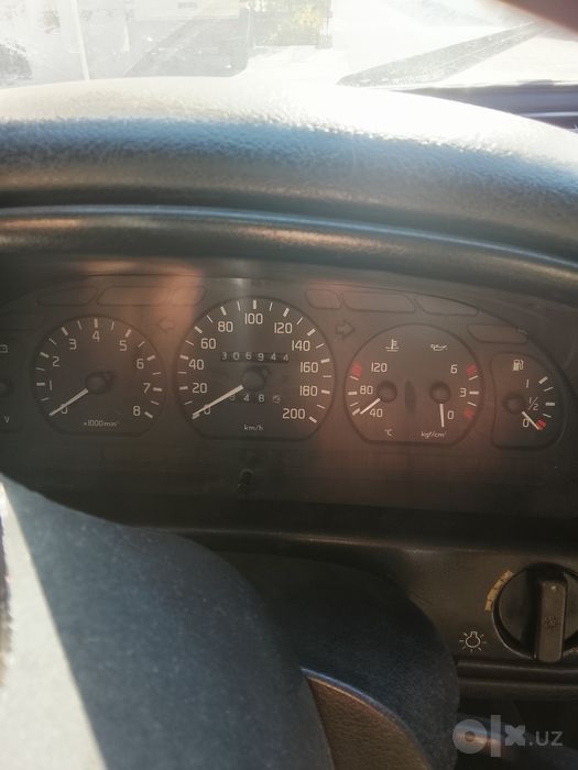 Sotiladi volga 3110