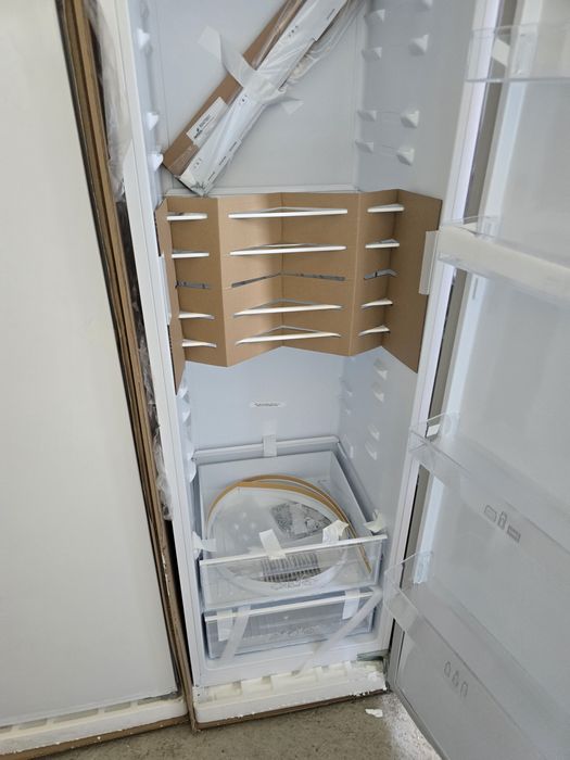 Хладилник за вграждане Тека/Teka TEKA TKI2 300 309 литра