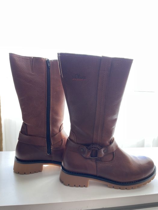 Cizme inalte din piele naturala