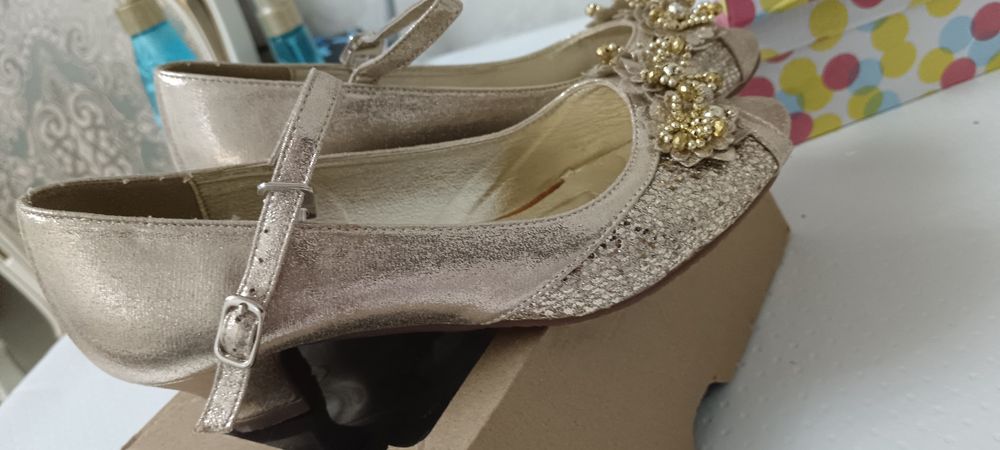 Детские туфельки