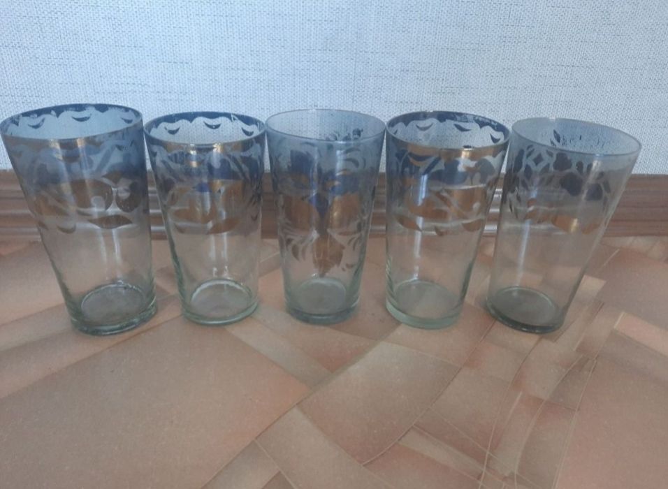 Стаканы новые по 1000тг