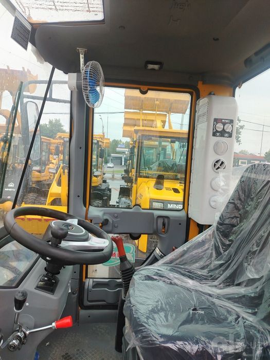 Pogruzchik Kovushi ochiladigan ZL936Z