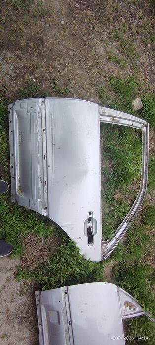 Двери на Мерседес 140