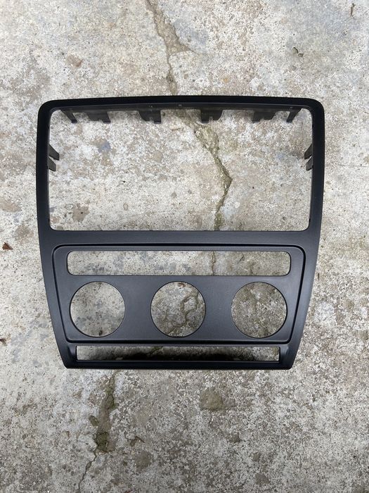 Sistem audio Skoda octavia 2