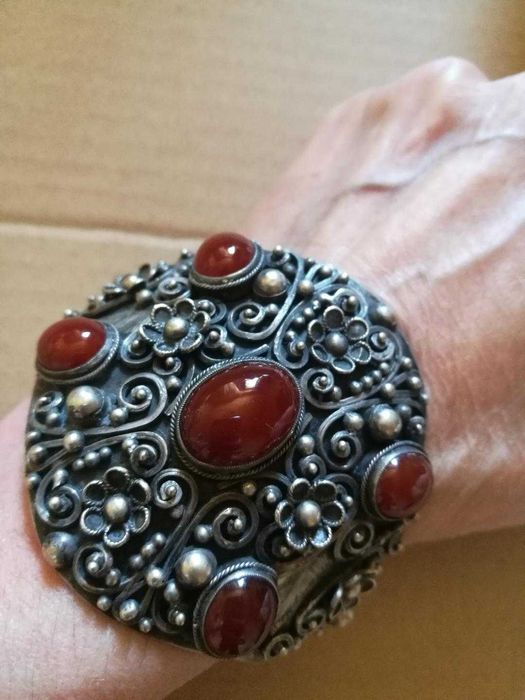bratara masiva argint cu carneol