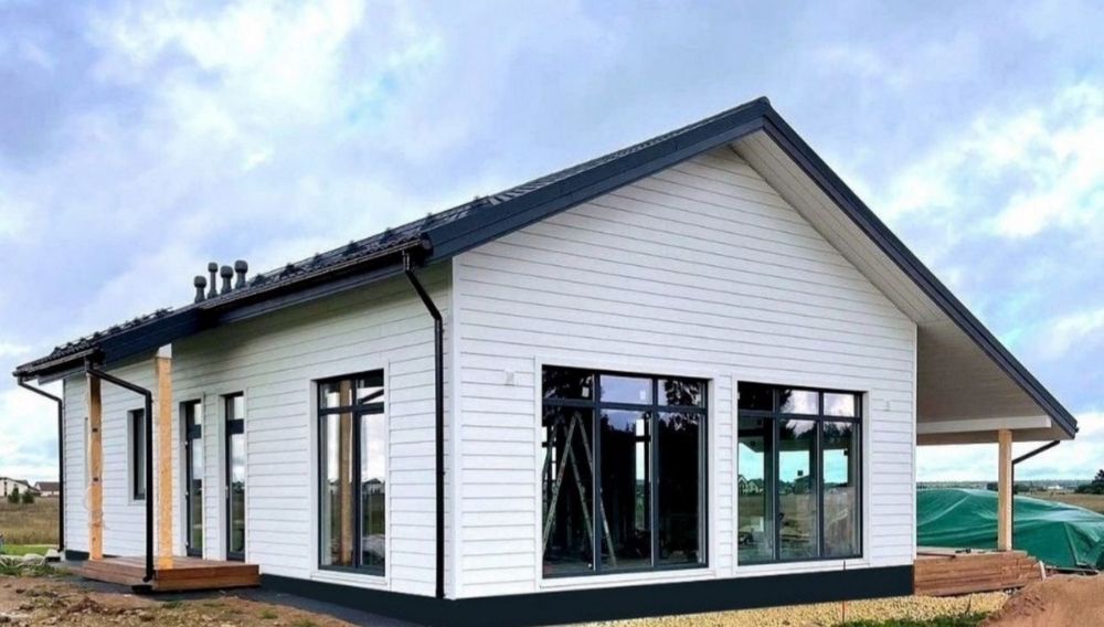 Vand case moderne din panouri sandwich 7 x 10m