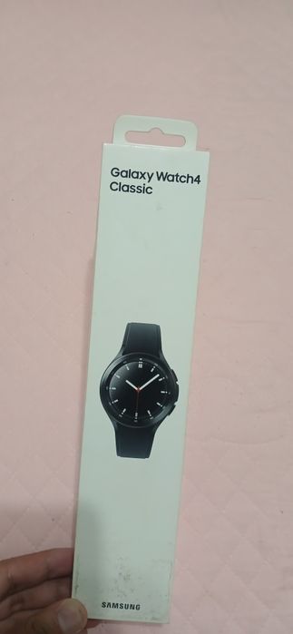 Часы Galaxy Watch4 classic