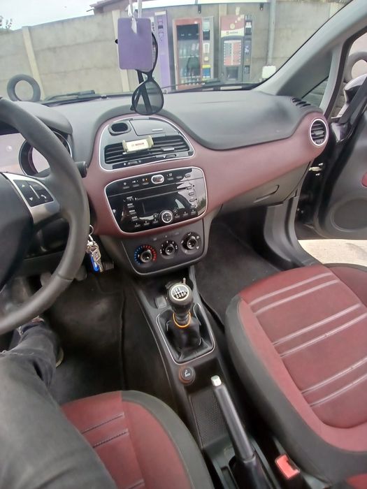 De vânzare Fiat punto 1.4 benzină,  An 2010