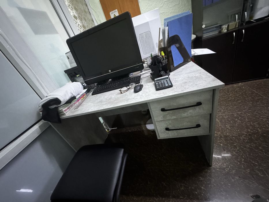 Письменные столы