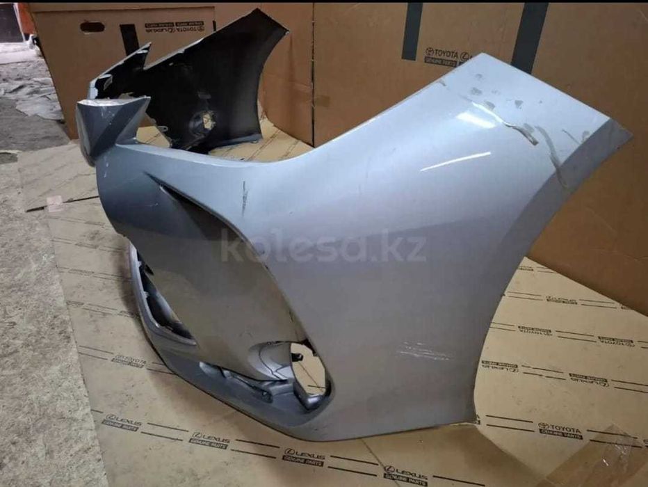 Бампер передний б/у в оригинале на Toyota Corolla E210