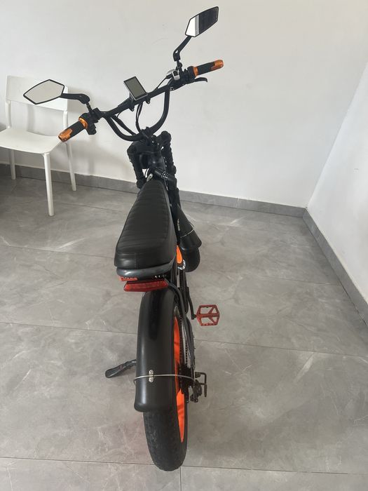 De vanzare bicicleta electrica