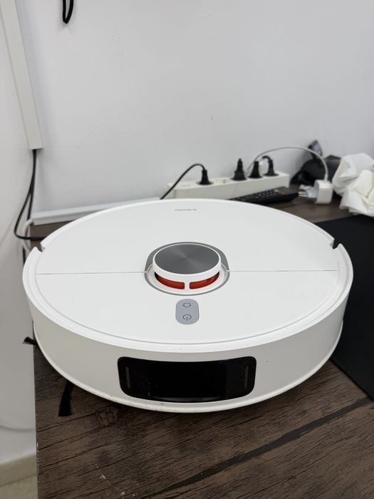 Xiaomi Robot Vacuum x20 pro 7000 pa / Urme de uzura •Matei Amanet Margeanului•2322