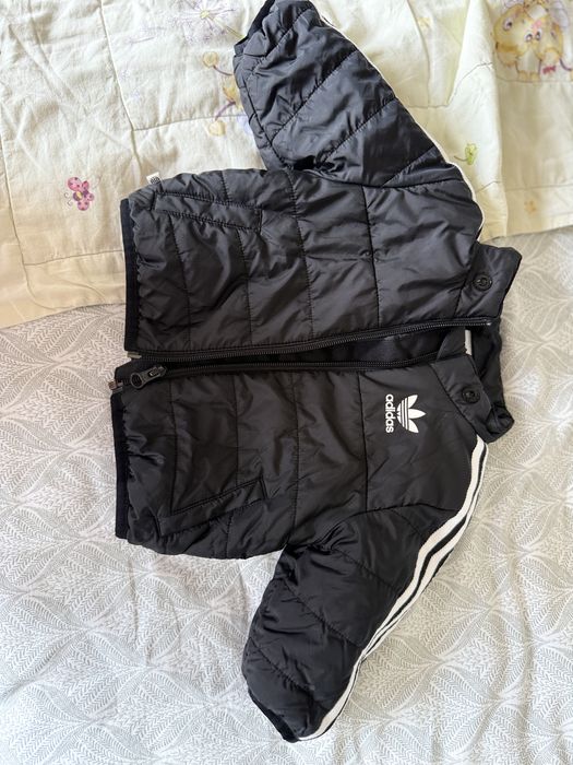 Бебешки гащеризончета и яке