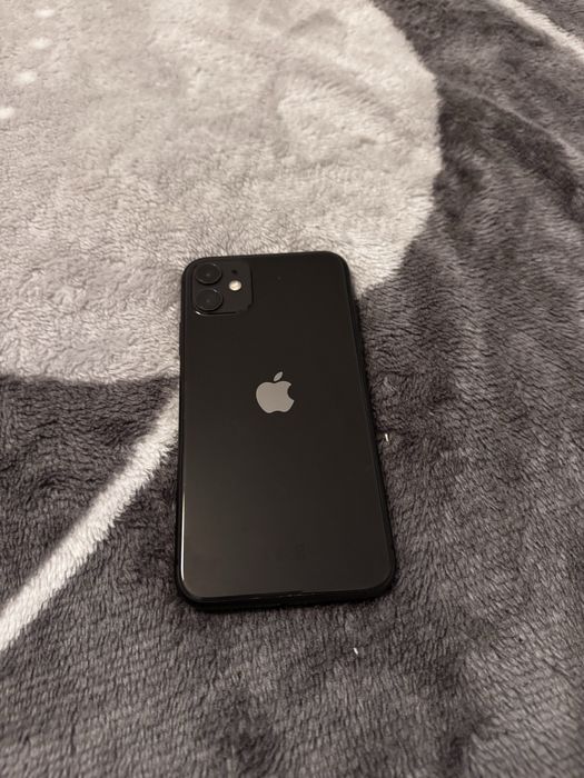 Vand Iphone 11 64gb, Negru