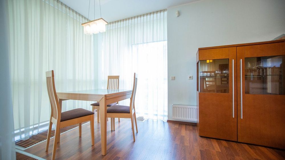 Тристаен апартамент в кв. Манастирски ливади