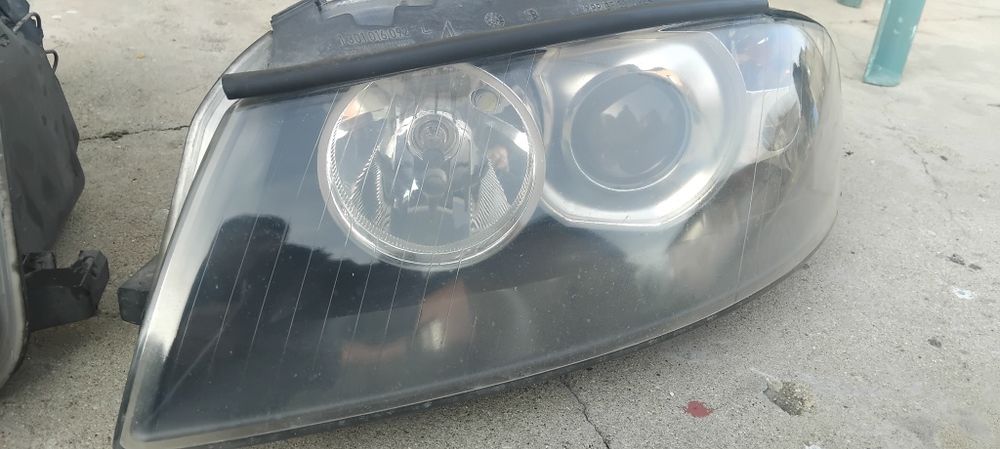 Bi-Xenon Фарове Audi A3 8P ксенон с лупи оборудвани оригинални