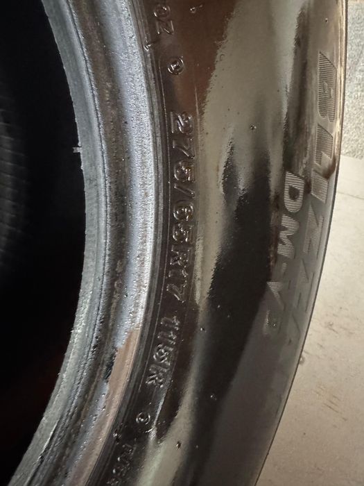 Зимние шины 275/65/17 Bridgestone