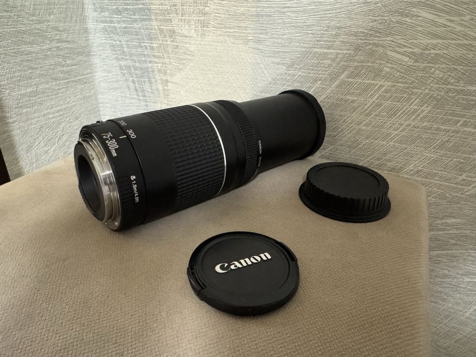 Объектив Canon EF 75-300mm в Идеальном состоянии