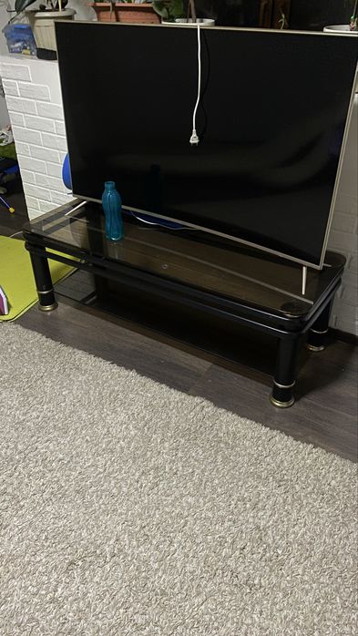 Столик журнальный под телевизор