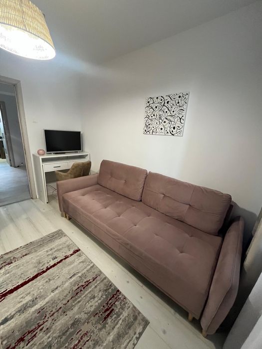 Inchiriez apartamen 3 camere Brazda