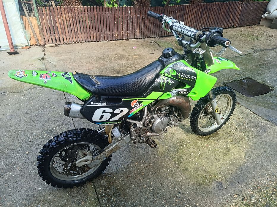 Vând Kawasaki 65
