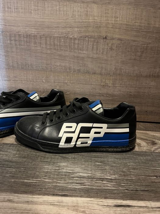 Мъжки обувки Prada