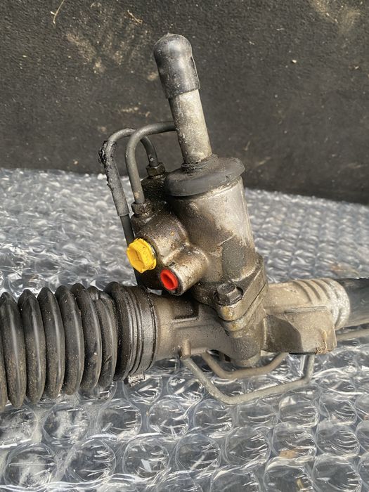 Оригинална кормилна рейка Subaru Impreza / Forester / Legacy