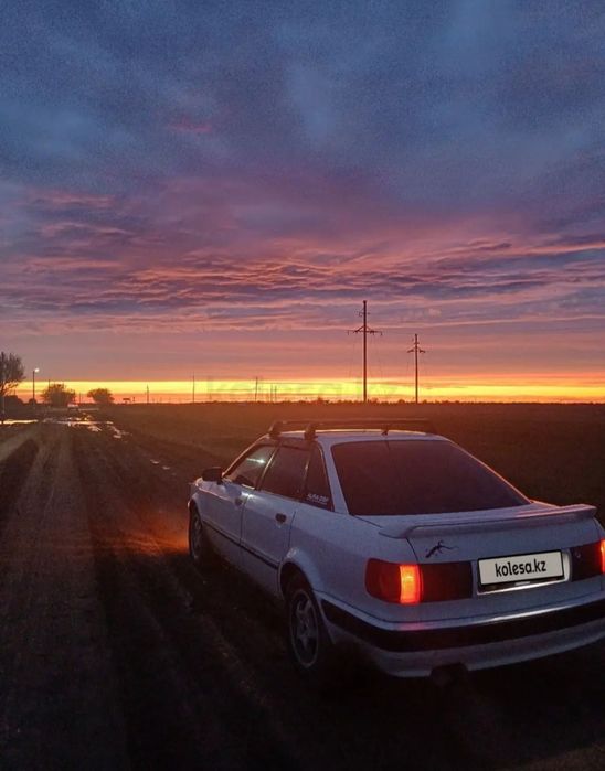 Продам Ауди 80 б4