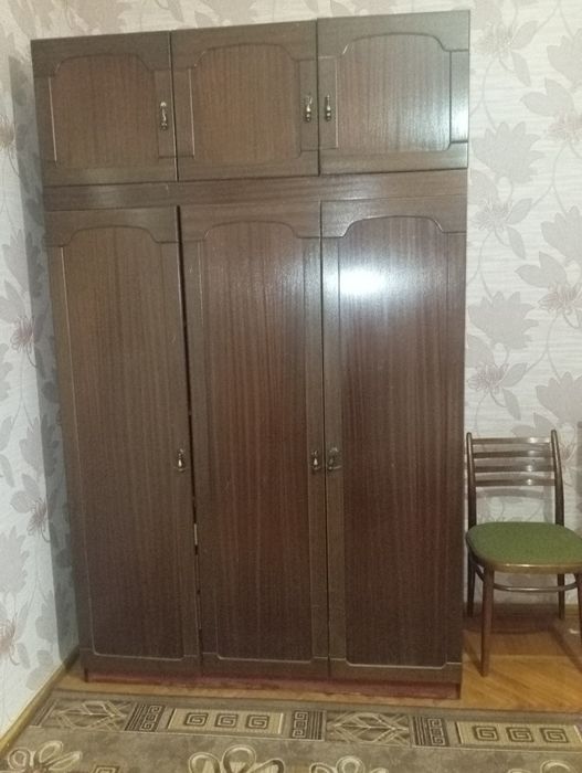 Сдам на длительный срок однокомнатную благоустроенную кв в центре