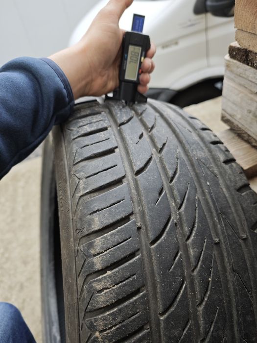 245 40 18 Dunlop sport maxx Гуми 2 бр. ,1бр. Matador 225 45 18