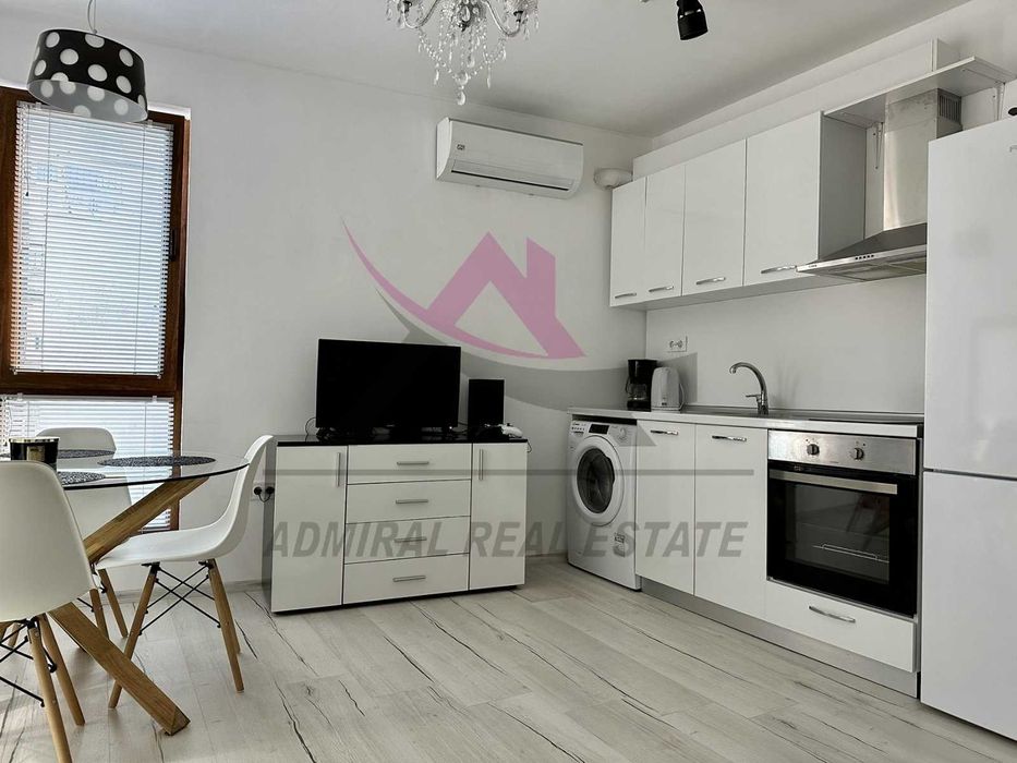 Дава се под наем Двустаен апартамент в Варна, Колхозен пазар - 65 кв.м за 500 € - Снимка #2