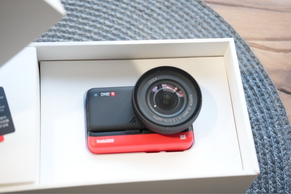 Insta360 ONE R 1-Inch Edition – Action cam modulară cu senzor de 1 inch (Leica)