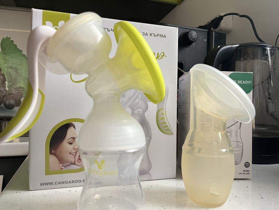 Ръчна помпа за кърма Cangaroo + подарък силиконов колектор за кърма