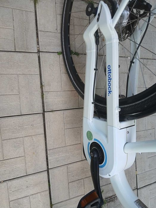 Vând Bicicletă Electrică (150km autonomie) OttoBock ePaso 2 – Motorizare Bosch, Viteze în Butuc Shimano Alfine